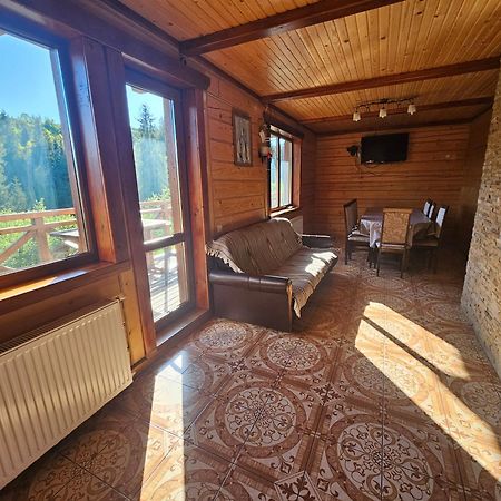 Villa Barvy Karpat Slawske Exterior foto